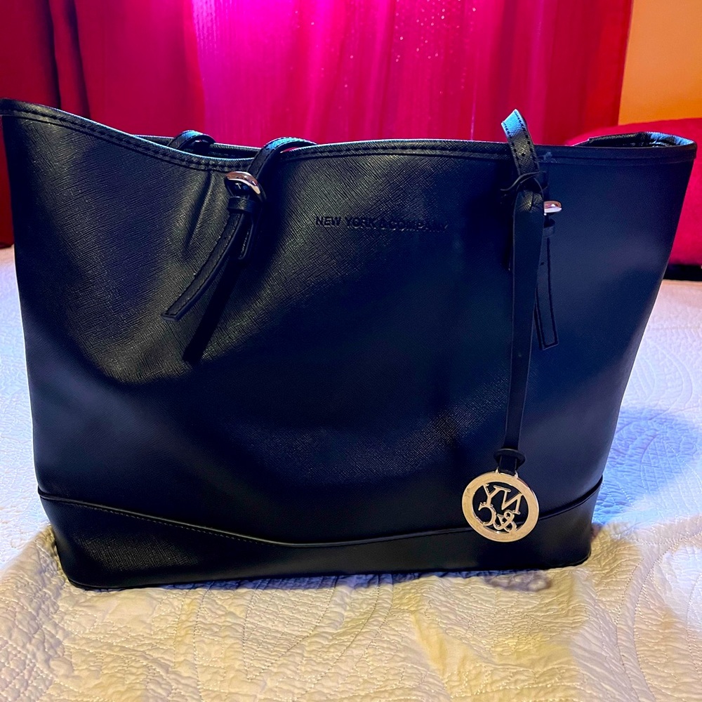 New York and Co. black tote/laptop.